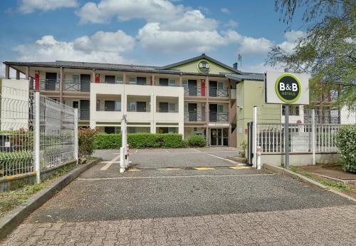 bandb hotel clermont ferrand le brezet aeroport