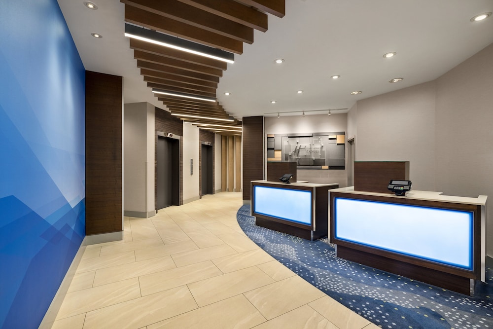 holiday inn express vancouver metrotown burnaby by ihg