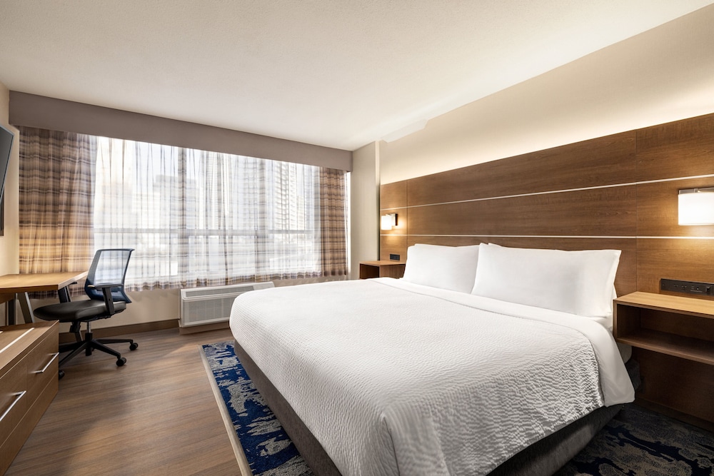 holiday inn express vancouver metrotown burnaby by ihg