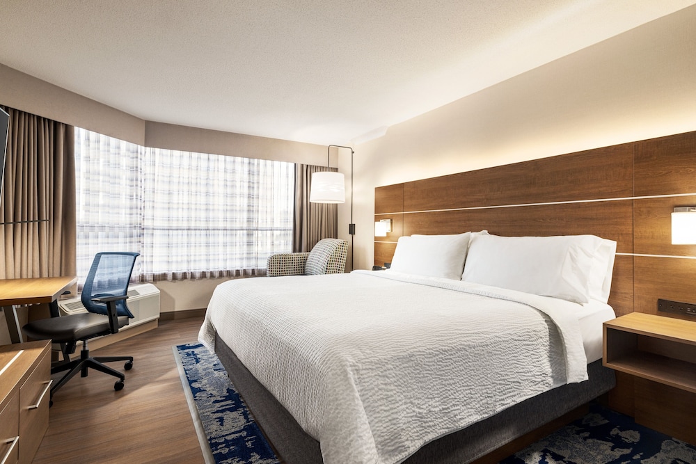 holiday inn express vancouver metrotown burnaby by ihg