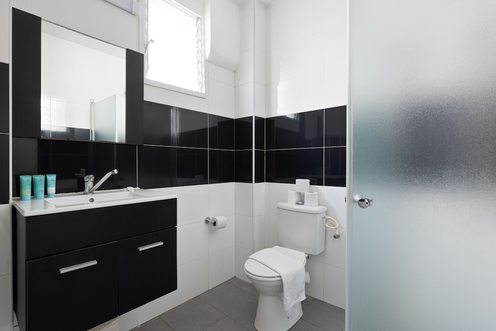 liber seashore suites