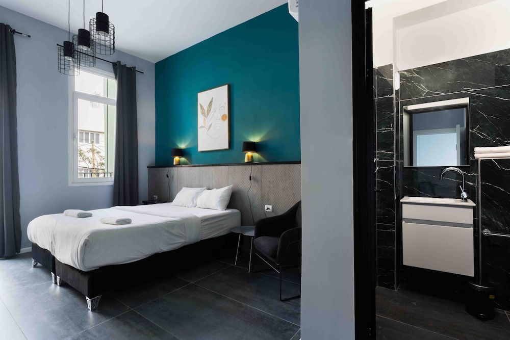 liber seashore suites