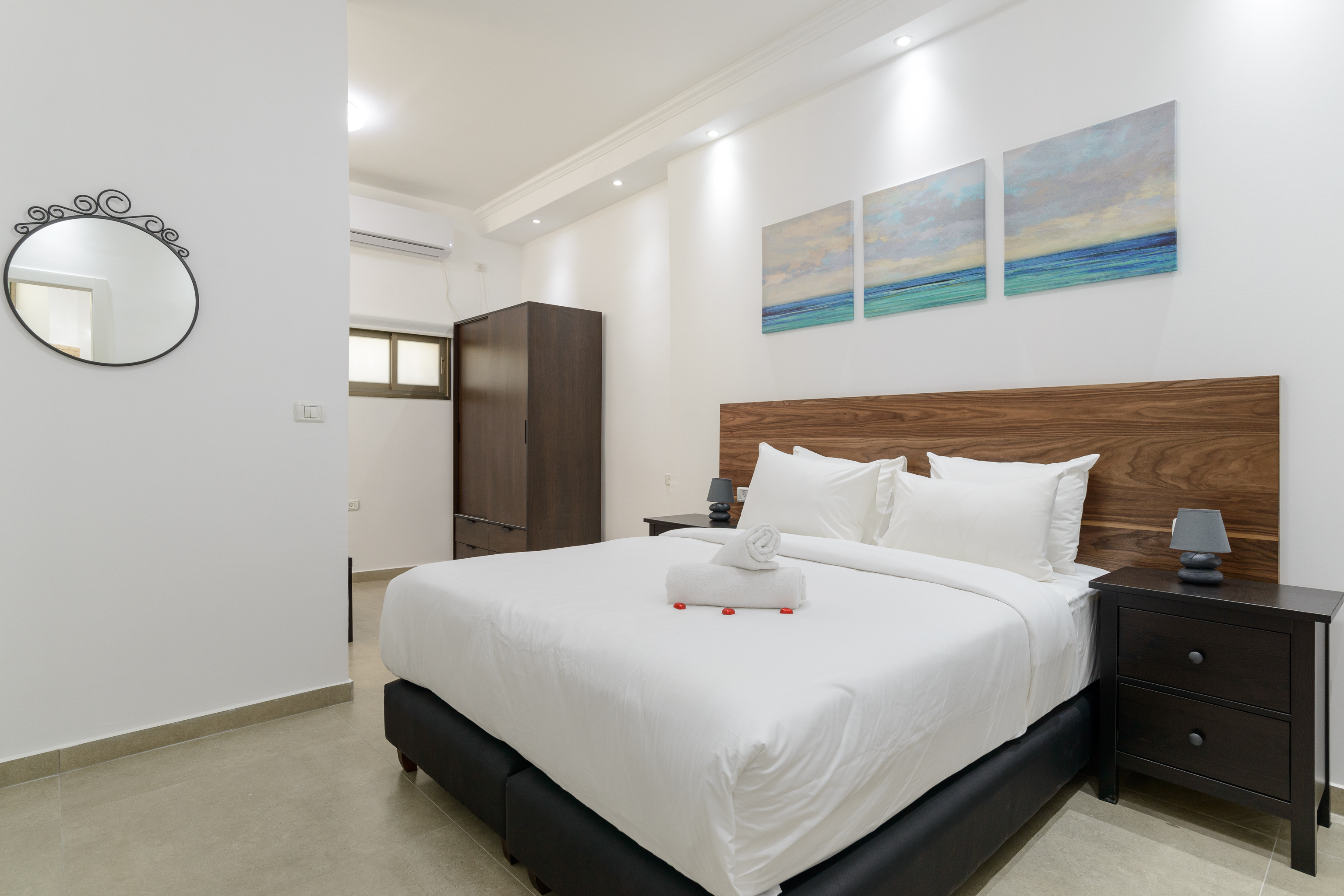 liber seashore suites