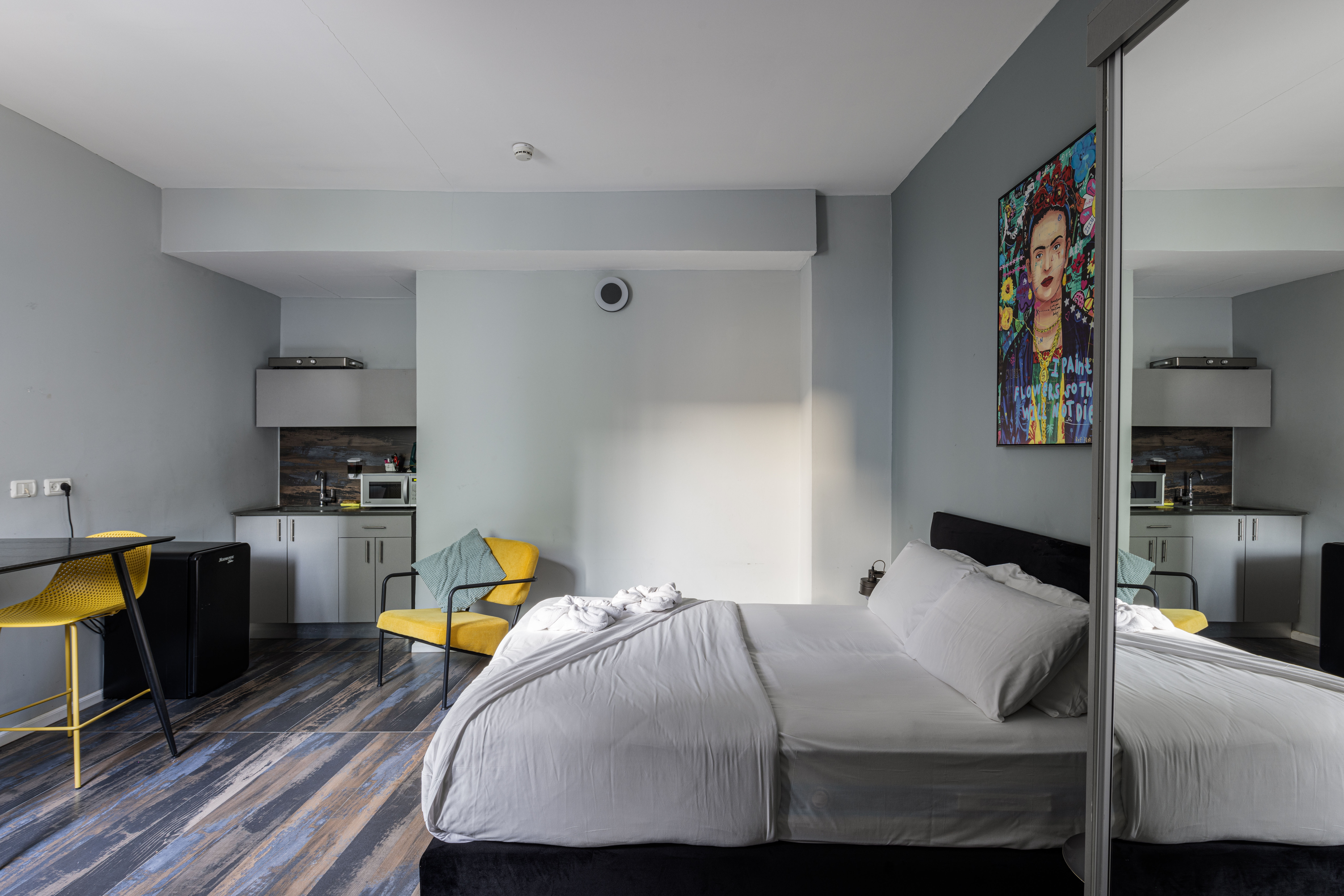 liber seashore suites