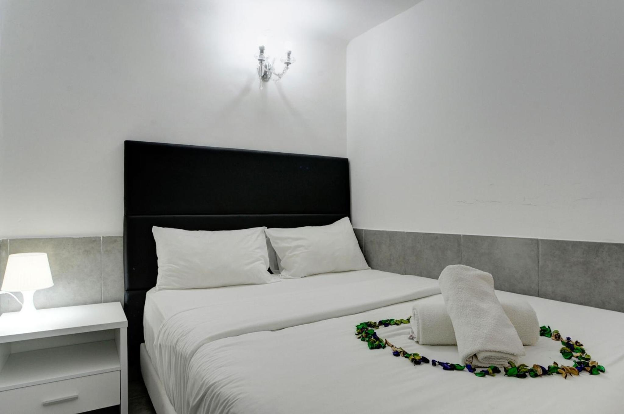 liber seashore suites