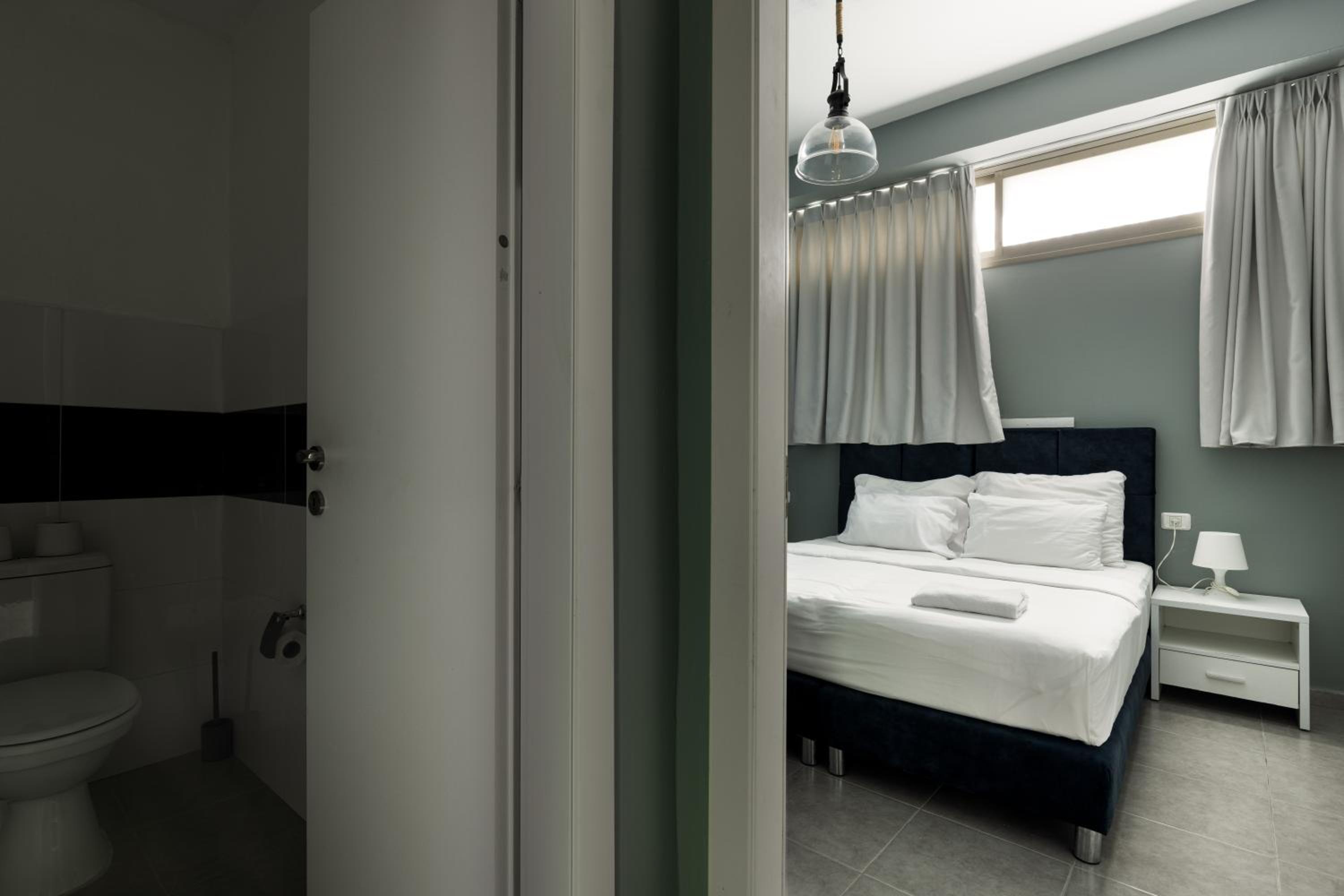liber seashore suites