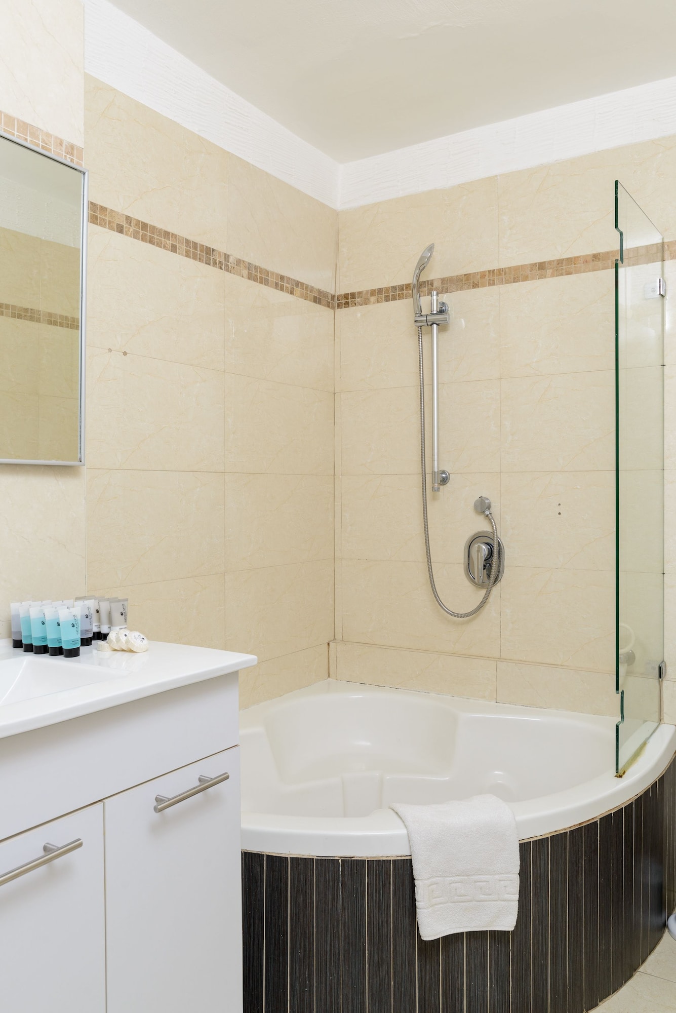 liber seashore suites