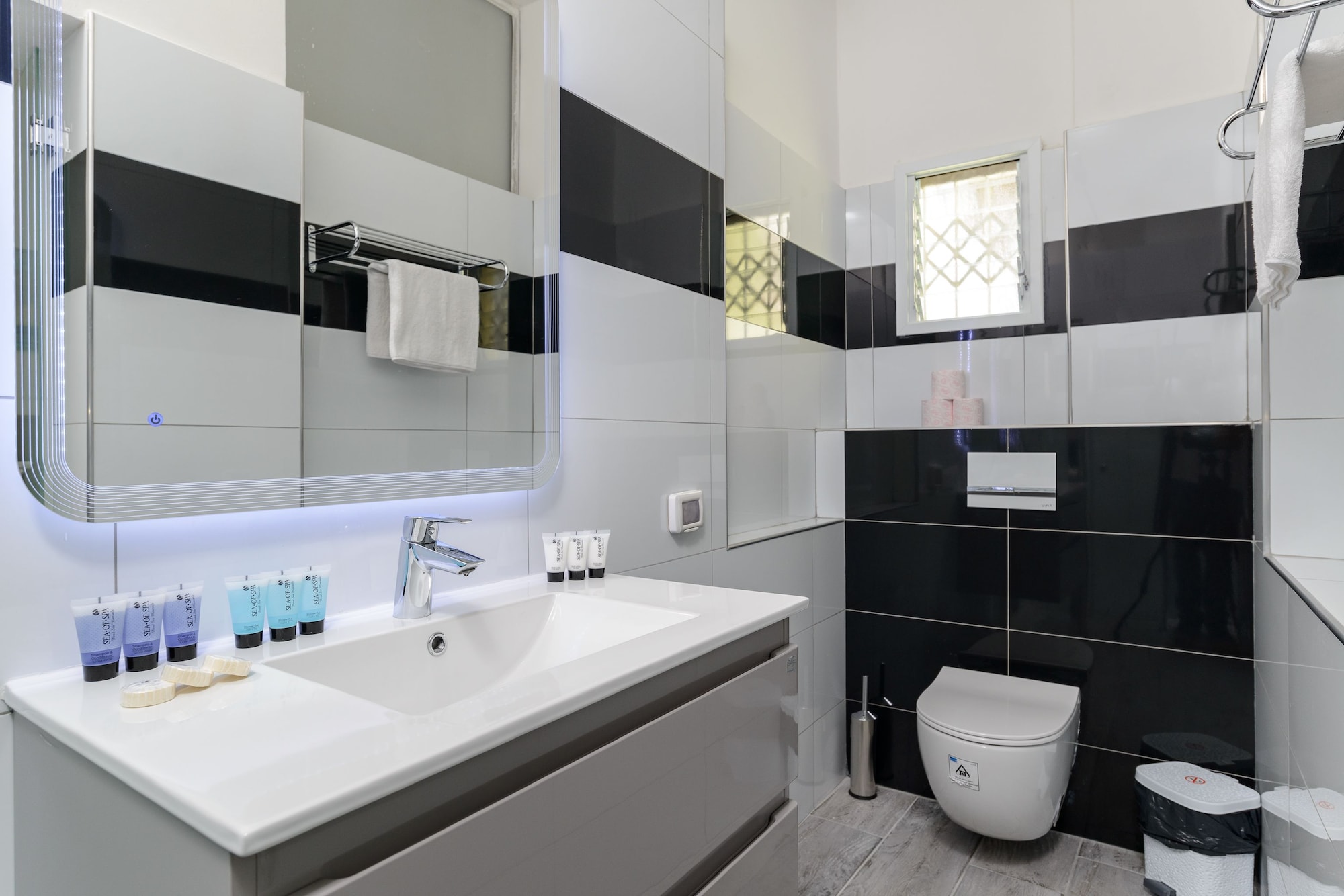 liber seashore suites