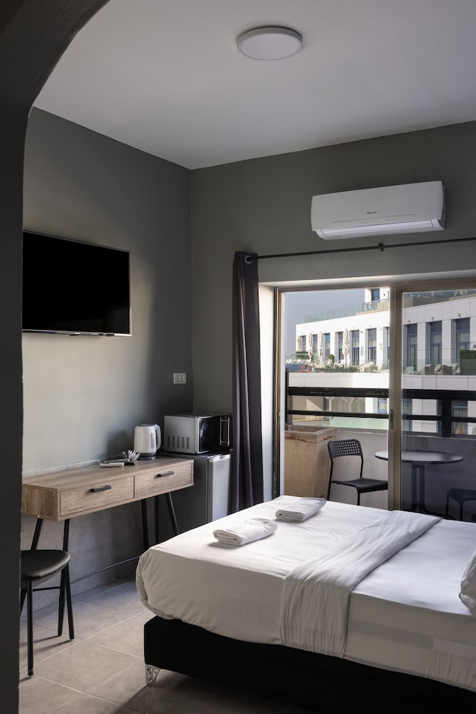 liber seashore suites
