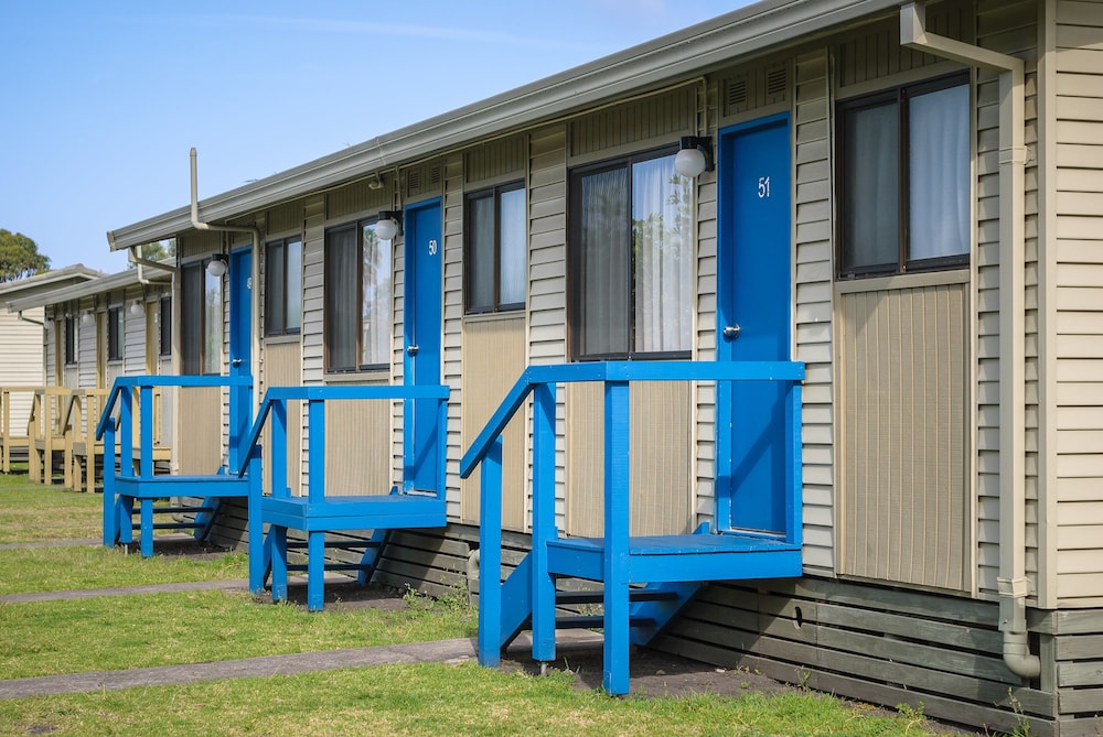 wollongong surf leisure resort