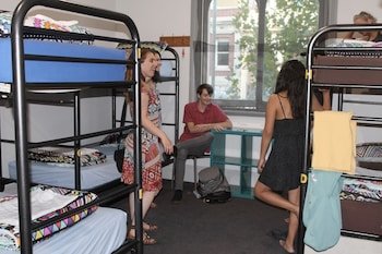 Britannia On William - Hostel,Perth>>Northbridge,2 star