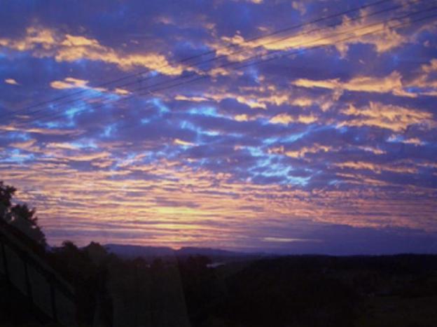 tinaroo sunset retreat