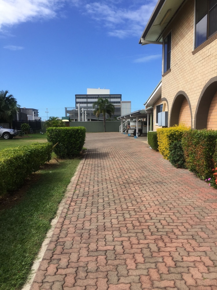 paradise lodge motel