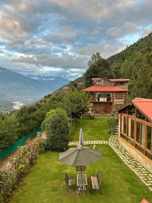 himalyan kothi kais boutique property in kullu manali