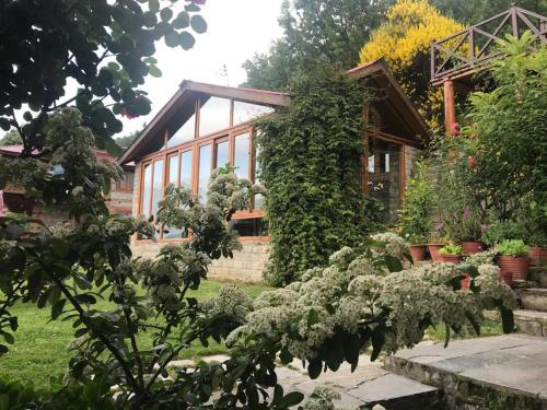 himalyan kothi kais boutique property in kullu manali