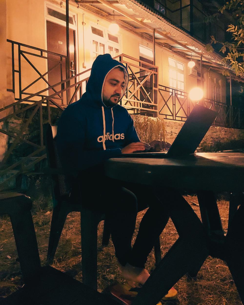 oak valley retreat homestay hostel cafe