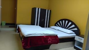 oak valley retreat homestay hostel cafe