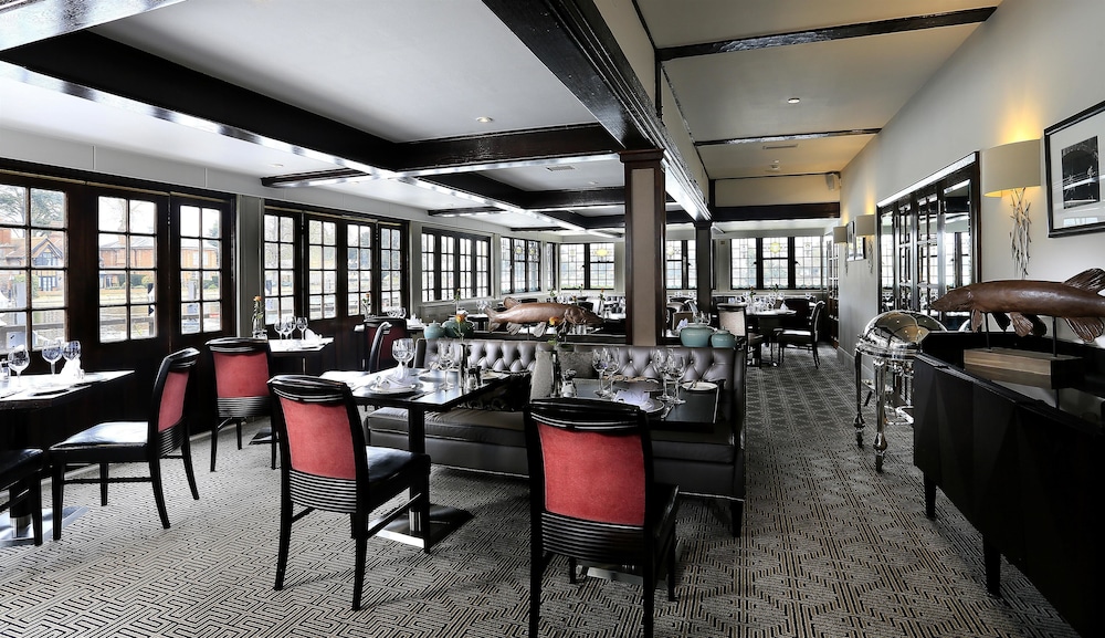 macdonald compleat angler