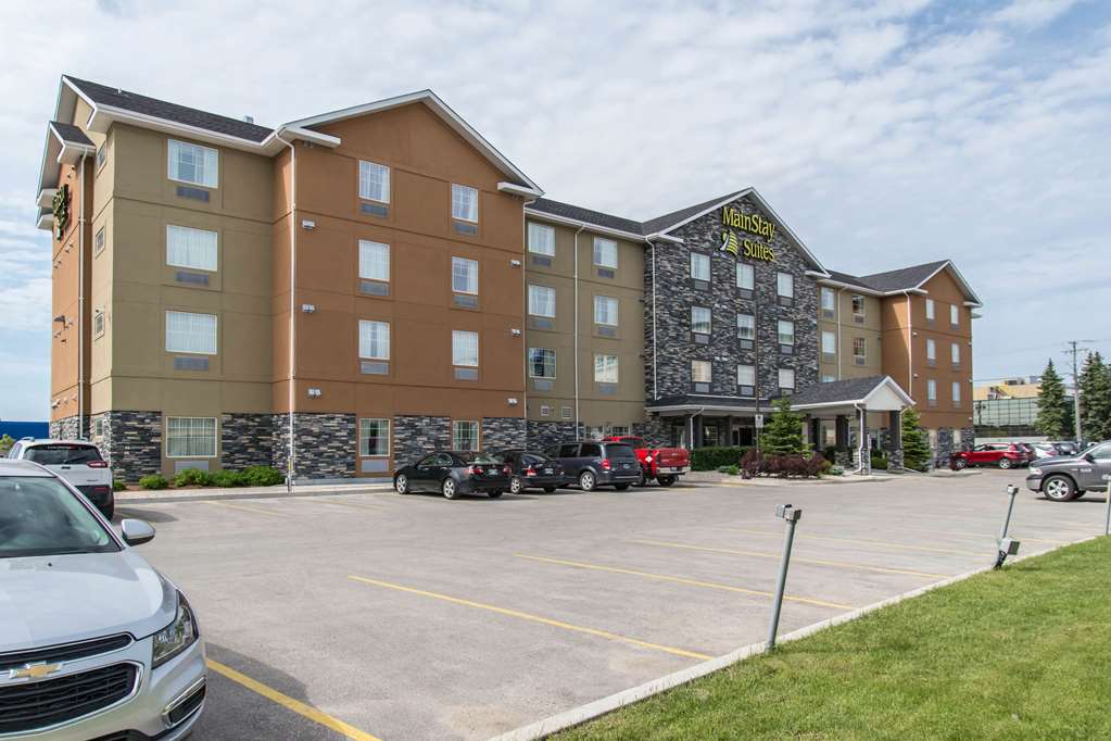 mainstay suites winnipeg
