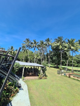 bramston beach resort