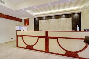 super townhouse kizhakkambalam tourist home