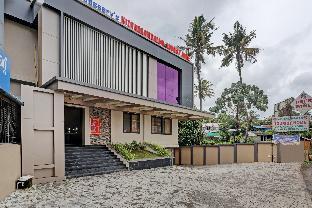 super townhouse kizhakkambalam tourist home