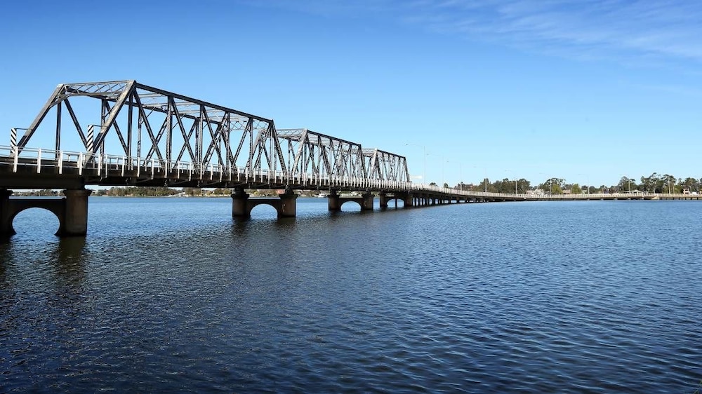 mulwala resort