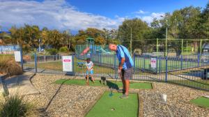 Nambucca River Tourist Park,North Macksville>>Macksville,3.5 star