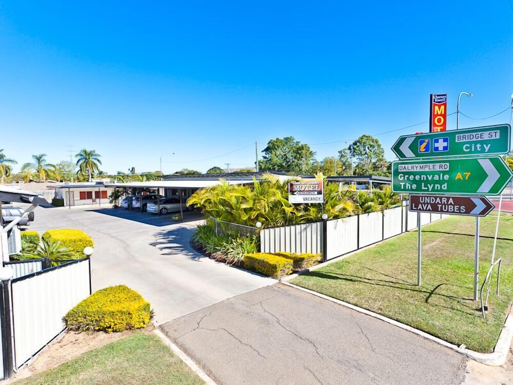 charters towers motel