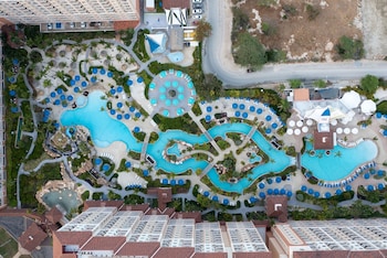 marriotts aruba surf club