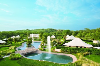 the oberoi sukhvilas spa resort new chandigarh
