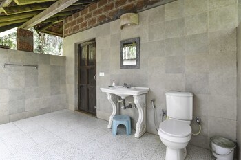 dudhsagar plantation