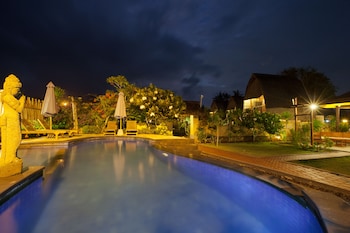 abian huts dream beach lembongan