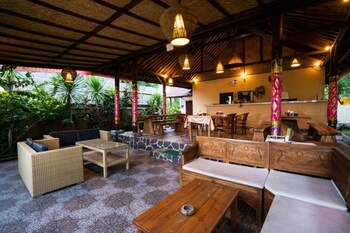 abian huts dream beach lembongan