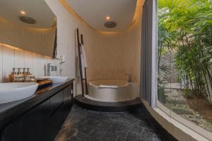 taman mesari luxury villas seminyak