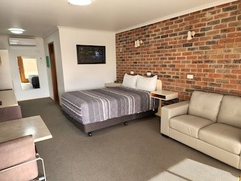Country Roads Motor Inn Naracoorte,Naracoorte>>Mount Light,3 star