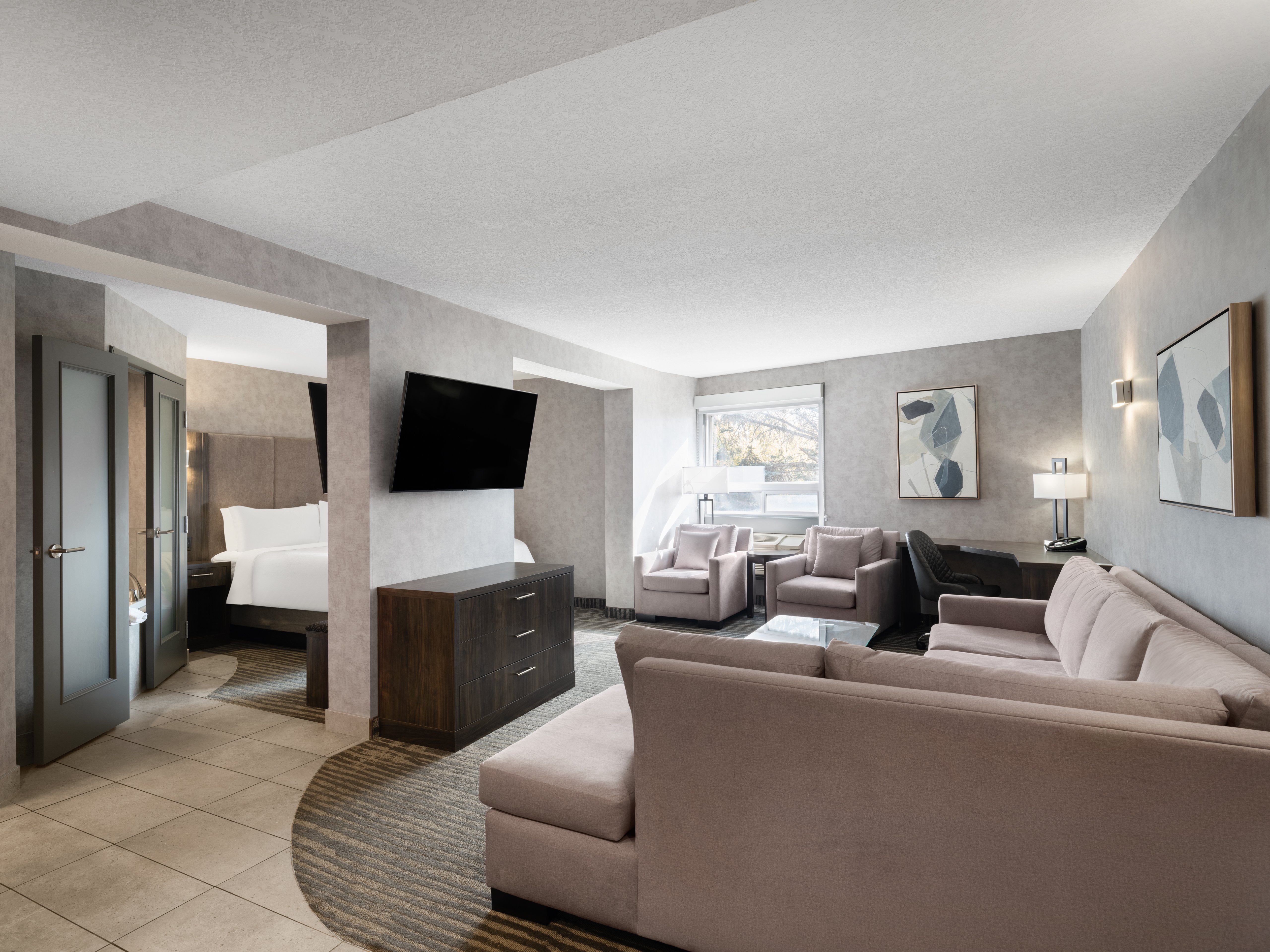 holiday inn calgary airport by ihg