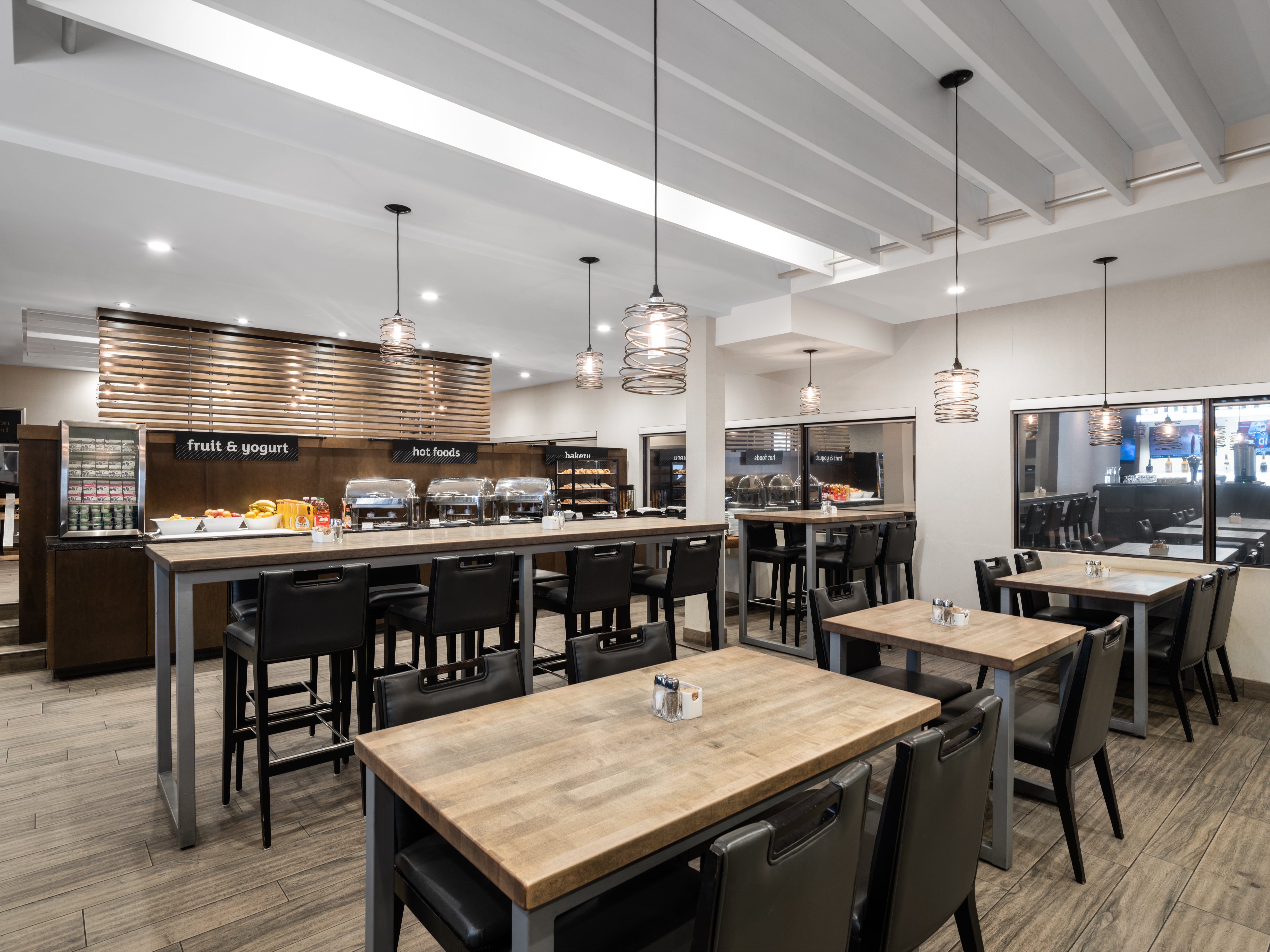 holiday inn calgary airport by ihg