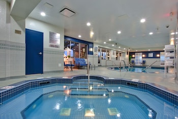 Holiday Inn Calgary-Airport By Ihg,Alberta>>Calgary,4 star