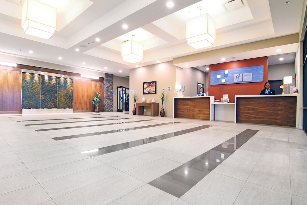 holiday inn express and suites calgary nw university area