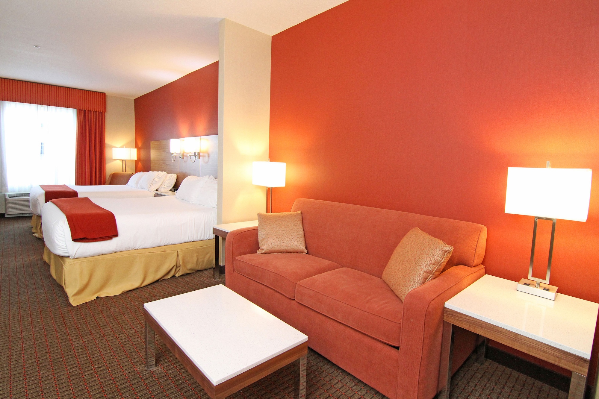 holiday inn express and suites calgary nw university area