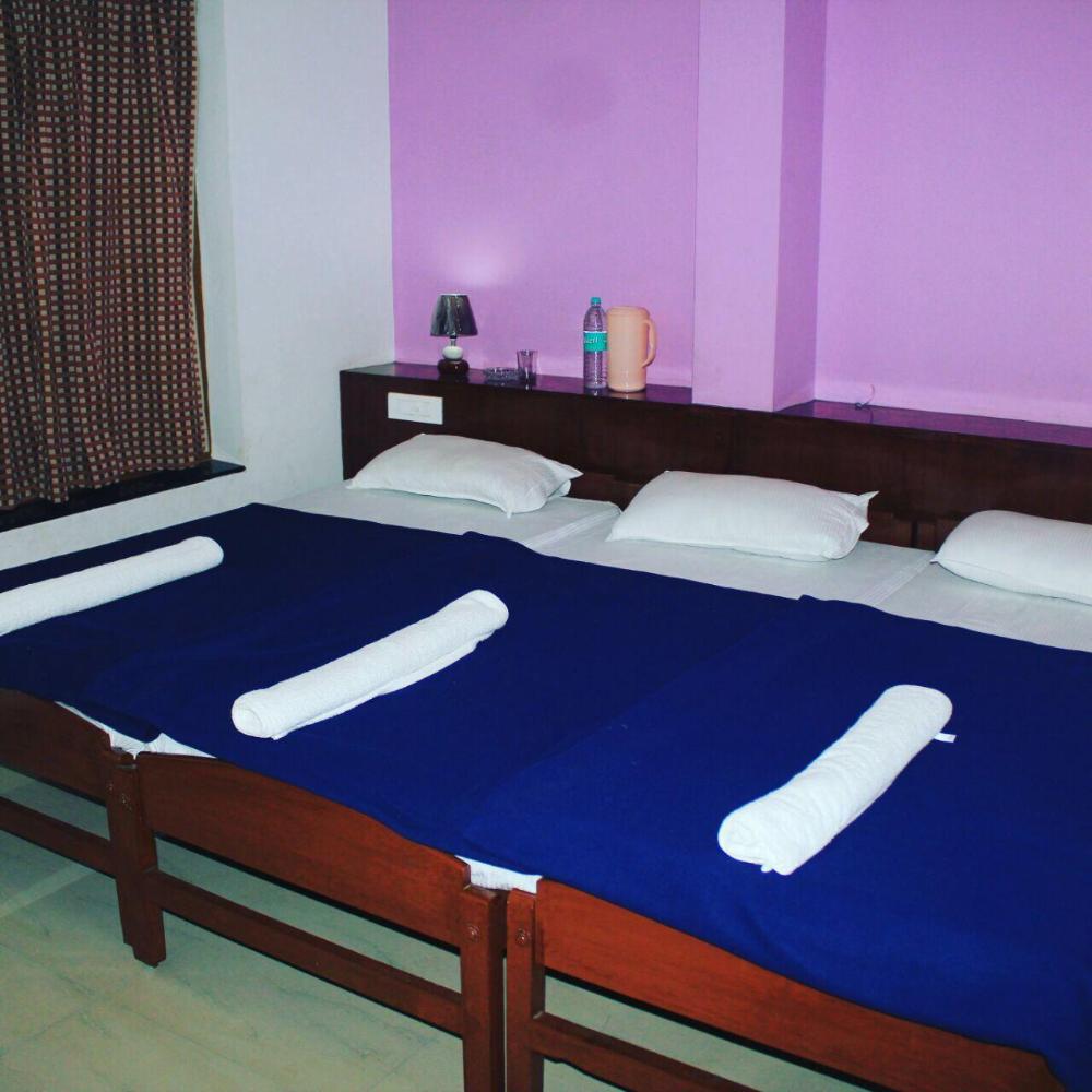 italia tourist home