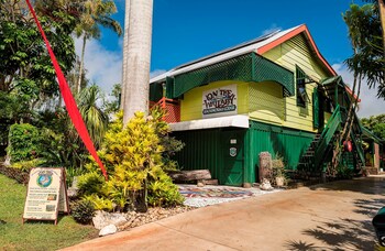 On The Wallaby Eco Lodge - Hostel,Atherton Tablelands>>Atherton,2 star