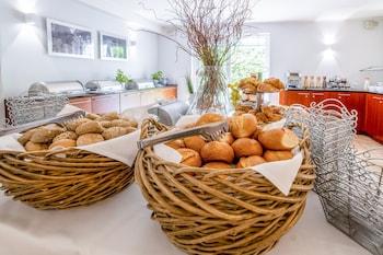 garner hotel oberhausen by ihg