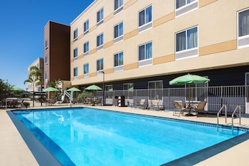 fairfield inn and suites orlando kissimmee celebration