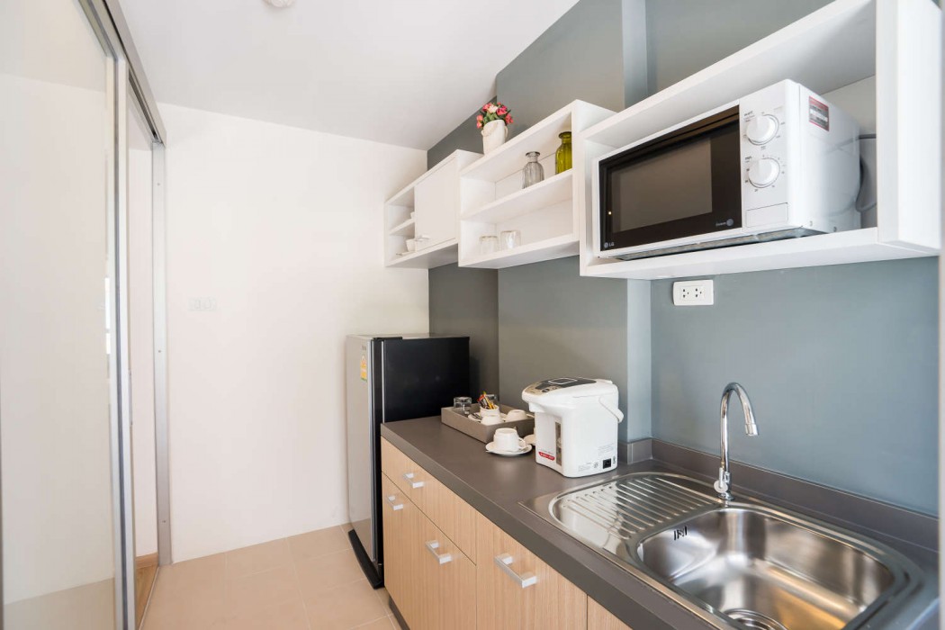 the grass serviced suites by at mind