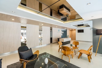 the grass serviced suites by at mind