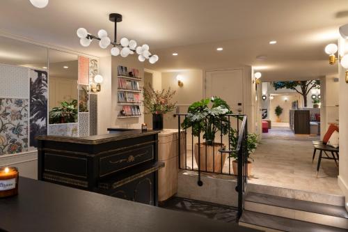 hotel and spa royal madeleine