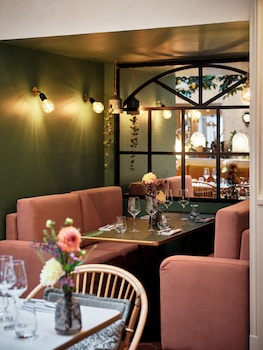 hotel and spa royal madeleine