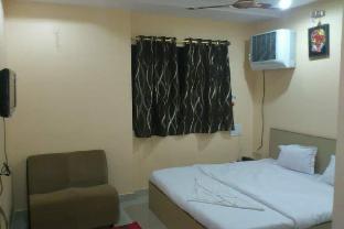 hotel vaidya regency